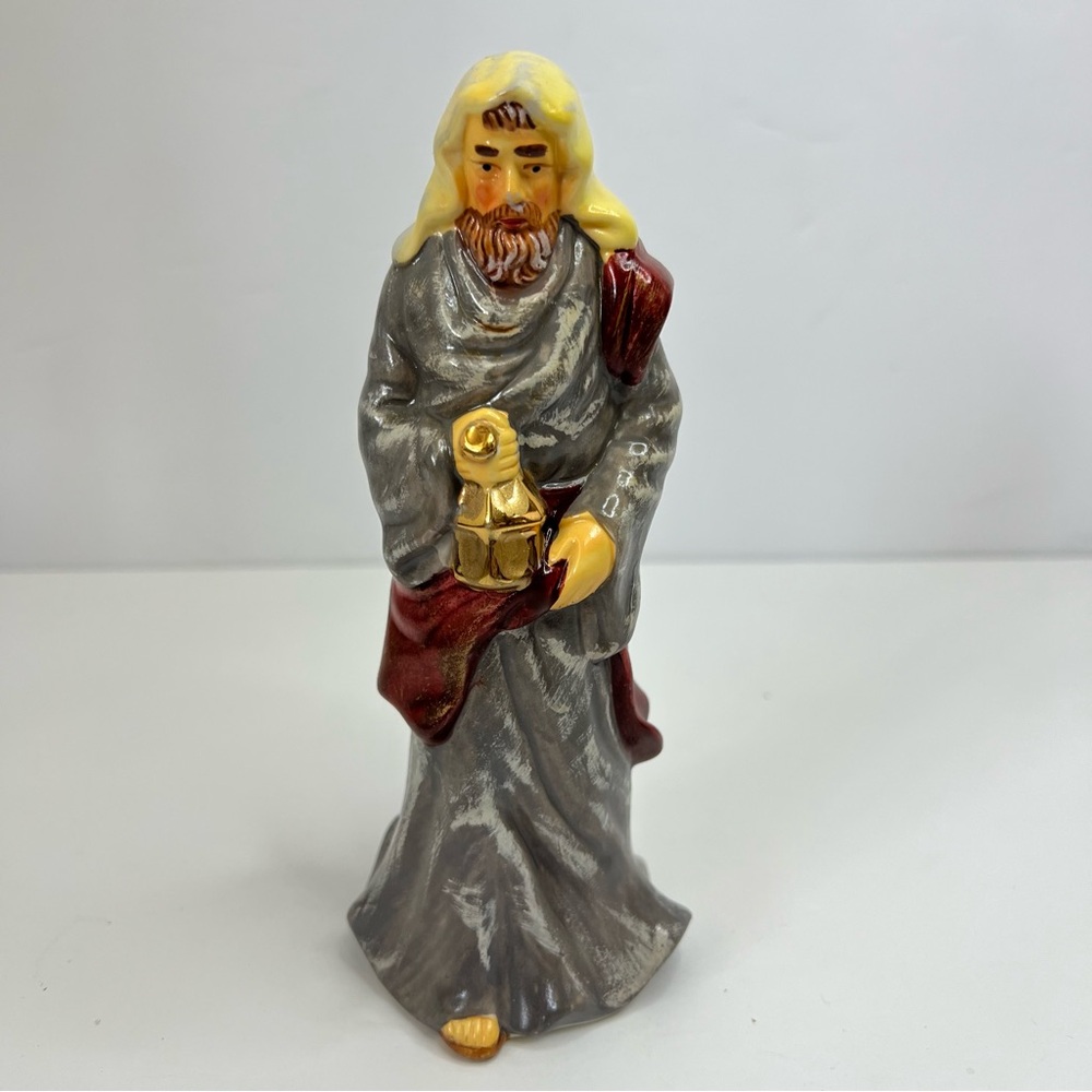 Holiday By Kirklands 13 Pc Nativity Set Hand Painted REPLACEMENT Shepherd Only